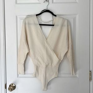 Offwhite/Light Cream Soft Bodysuit- S